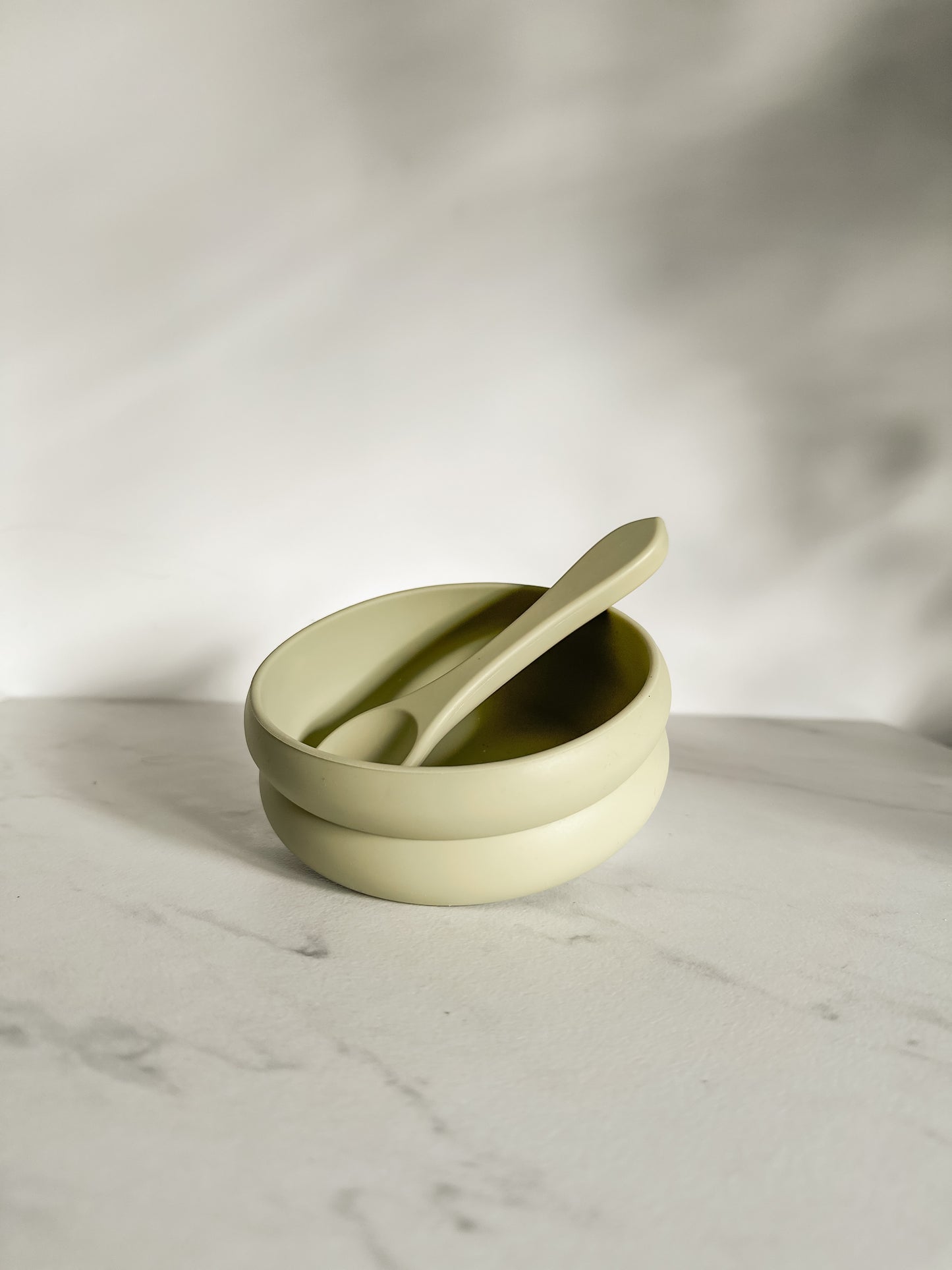 The Bubble Silicone Bowl and Spoon Set (2-pack in Pistachio)